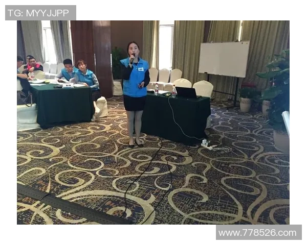 成都与杭州足球队赛后复盘分析双方战术意识与表现差异